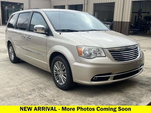 2014 Chrysler Town & Country